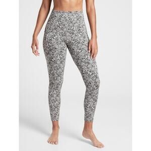 Athleta Salutation Stash Pocket II Textured Moonflower Black 7/8 Tight 23” - XS